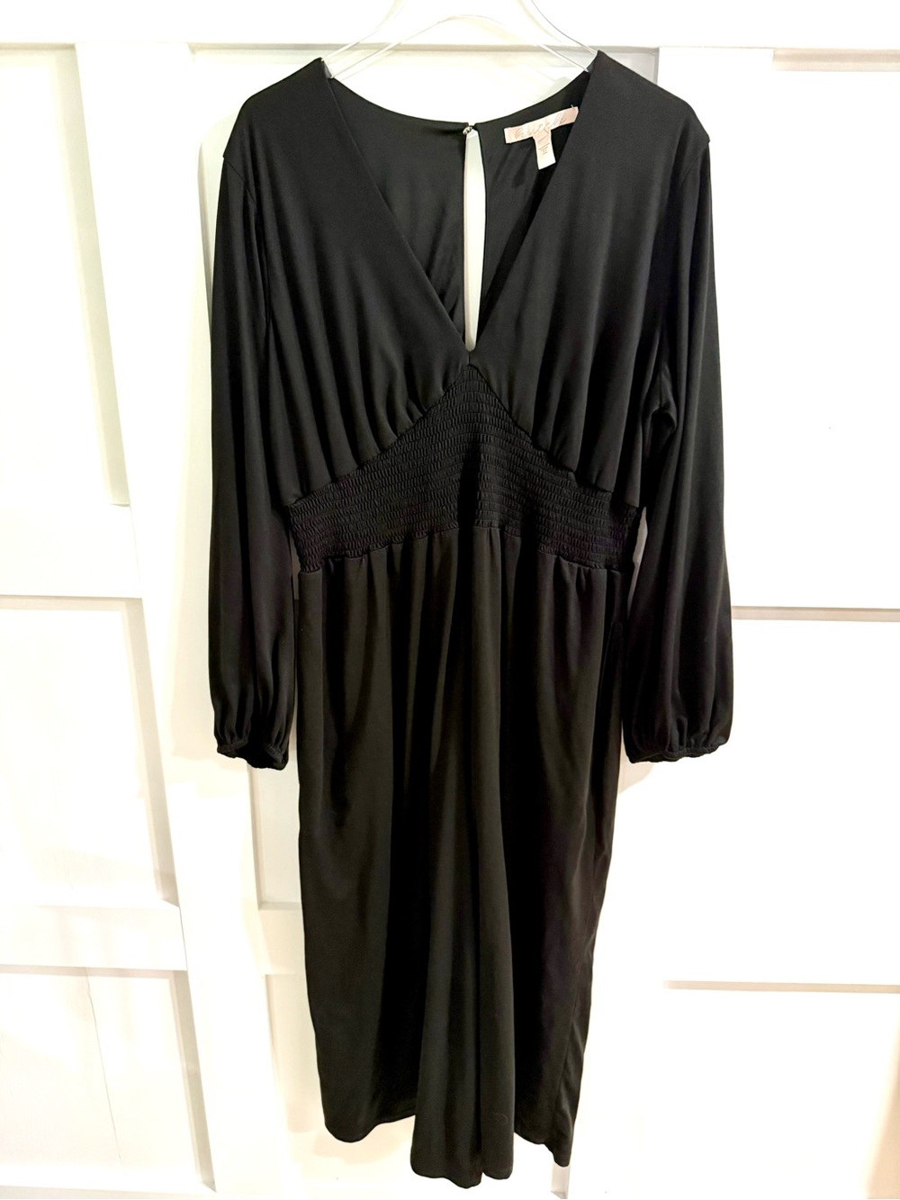 Anthro Hutch Black Wide-Leg Jumpsuit XL Smocked Waist V-Neck - Picture 8 of 10